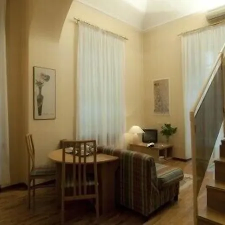 Lagrange 5* Τορίνο